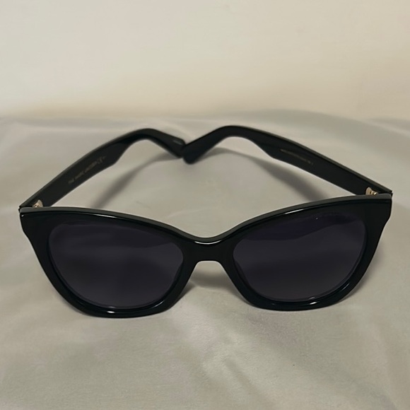 Marc Jacobs Black Sunglasses - Picture 2 of 5